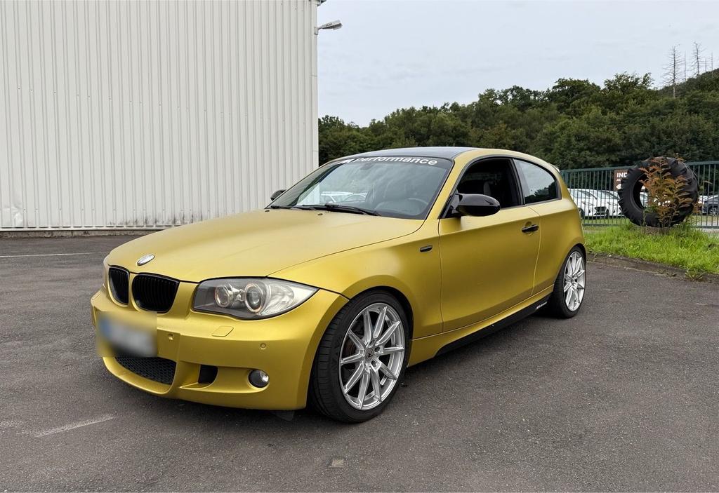 BMW 120