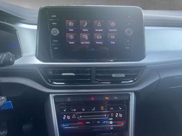 Volkswagen T-Roc 1.0 TSI Life LED-PLUS NAVI PARKLENK ALU