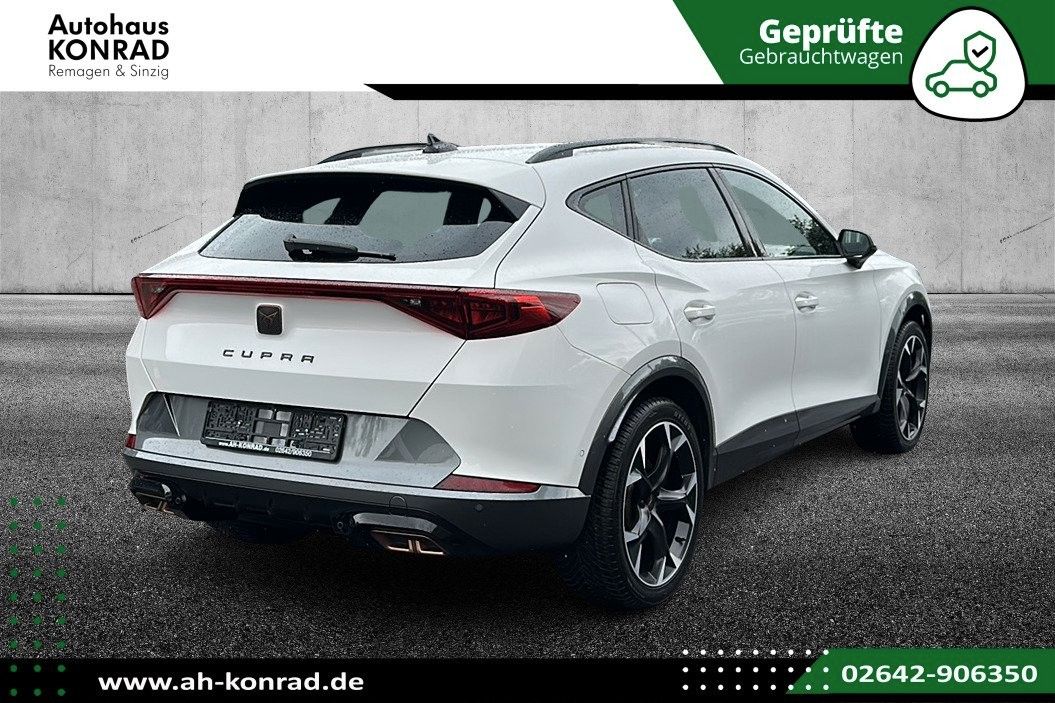 Fahrzeugabbildung CUPRA Formentor VZ e-Hybrid*NAVI*KAMERA*