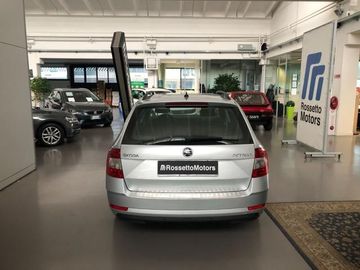 Skoda Octavia - 4