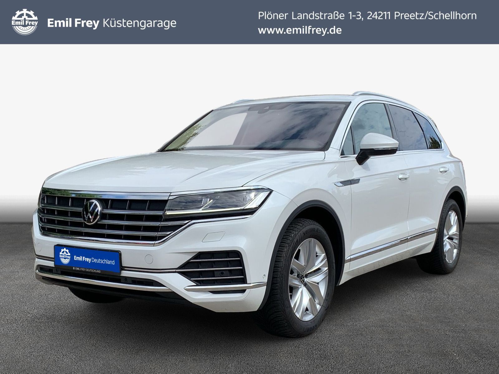 Volkswagen Touareg - 1