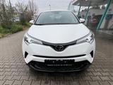 Toyota C-HR Basis - weiße Toyota C-HR