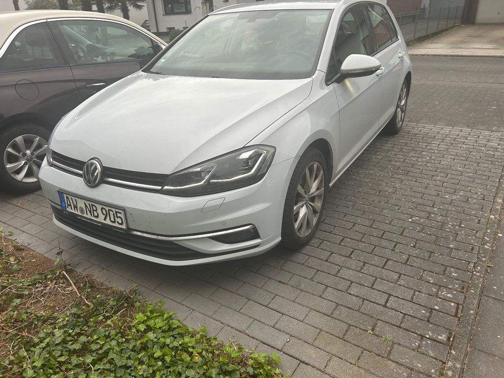 Image of Volkswagen Golf