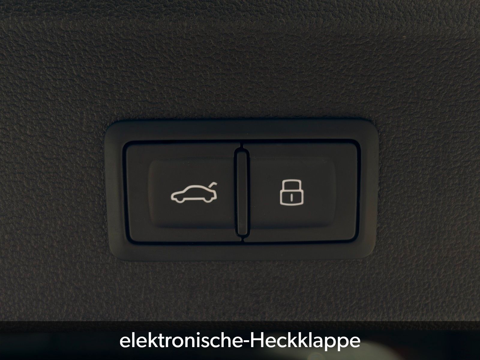 Fahrzeugabbildung Audi A3 Sportback 40 TFSIe Schiebedach KZG ACC CAM