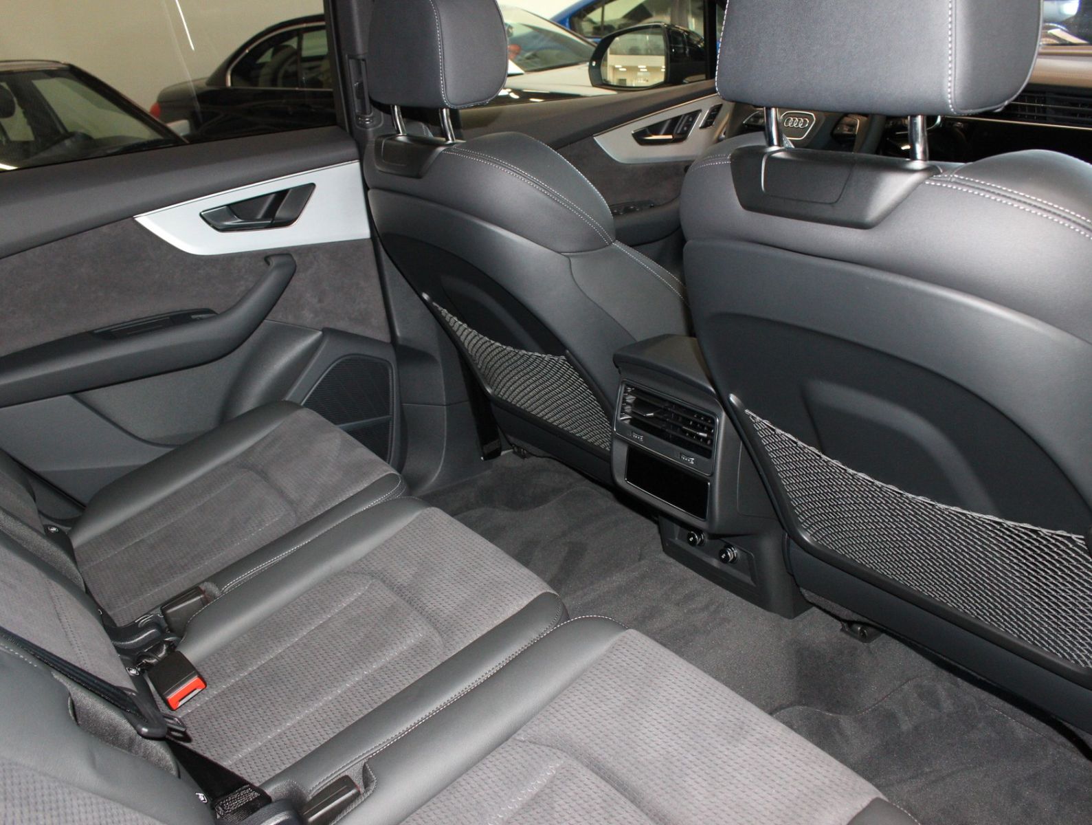 Fahrzeugabbildung Audi Q7 50 TDI Quattro S Line All Black*B&O*Matrix