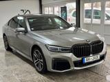BMW 745 e M Sport*LASER*H/K*Massage*HuD - gebrauchte Limousinen