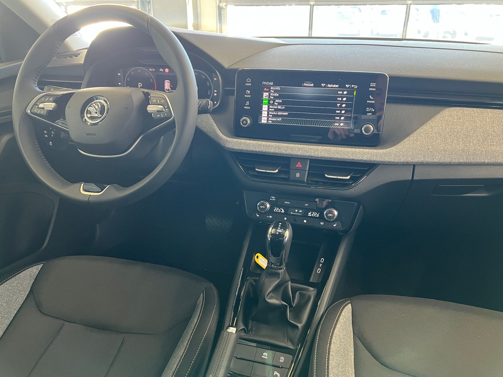 Fahrzeugabbildung SKODA Scala Selection 1.5 TSI DSG *LED, ACC, SmartLink