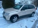 Suzuki Grand Vitara 2.0 Comfort Comfort - Suzuki Grand Vitara: 2.0