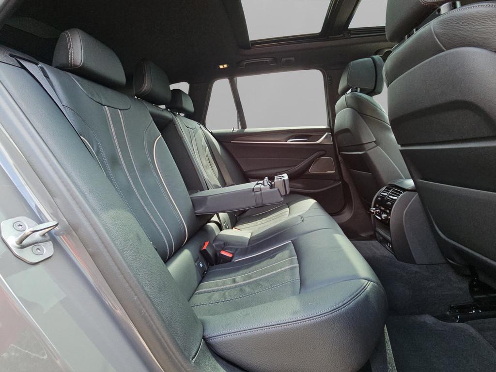 BMW 530d T. M-SPORT LASER HUD PANO KAMERA H/K AHK