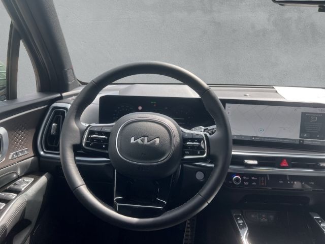 Fahrzeugabbildung Kia Sorento PE PLATINUM 4WD 2.2 CRDi *PANORAMADACH*P