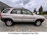 Kia Sportage 2.0 16V LX 2WD°Teilleder°Navi°Klimaauto - Kia Sportage LX mit Benzin-Antrieb