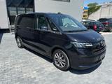 Volkswagen T7 Multivan*2-SCHIEBE*AHK*18ZOLL* - VW T7 Multivan Gebrauchtwagen in Stuttgart
