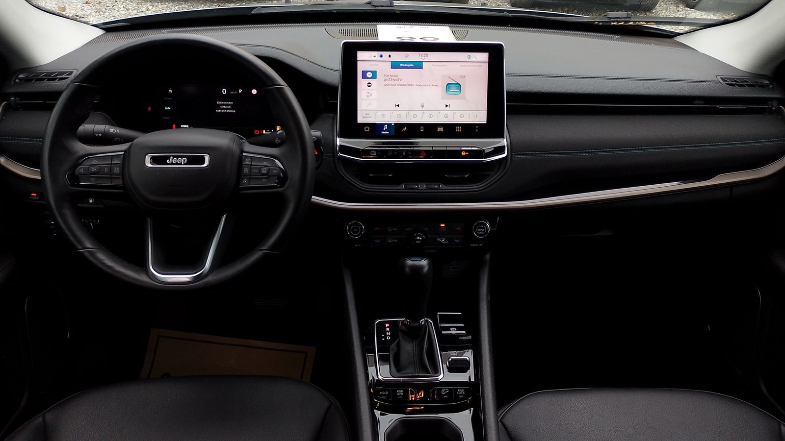 Fahrzeugabbildung Jeep Compass 1.3l T4-PHEV Upland 4xe 177kW