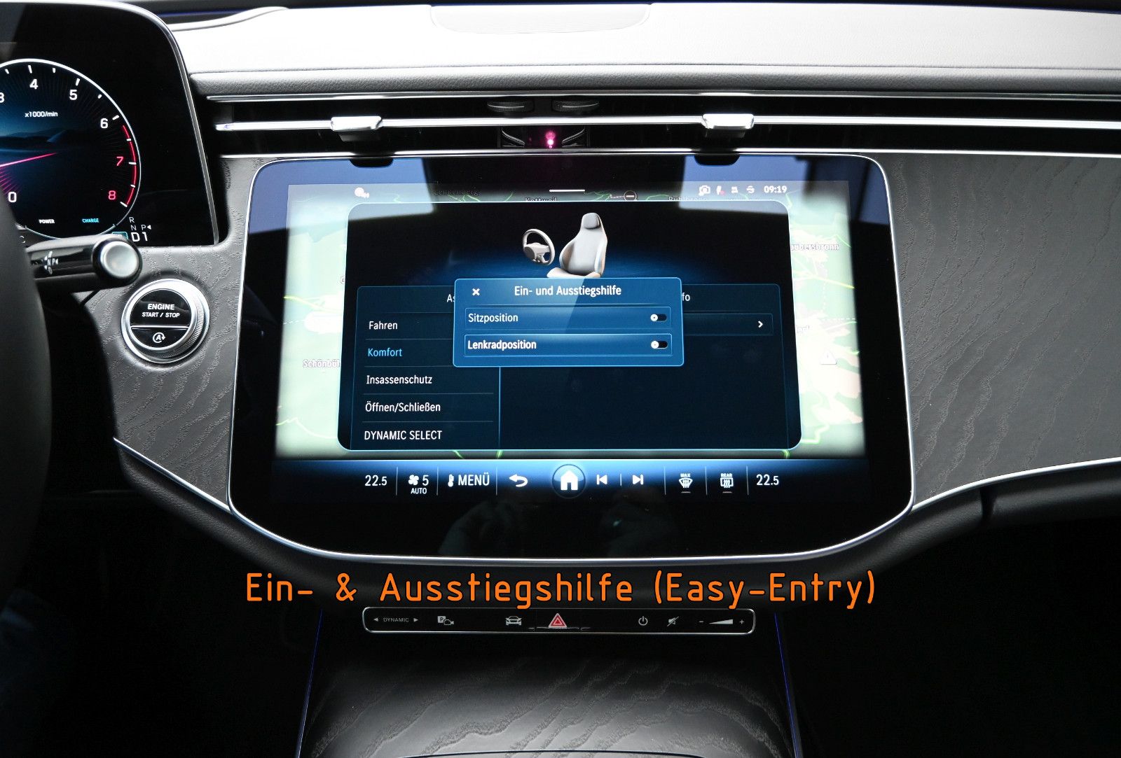 Fahrzeugabbildung Mercedes-Benz E 200 T Avantgarde °ACC°AHK°HUD°DIGITAL LIGHT°