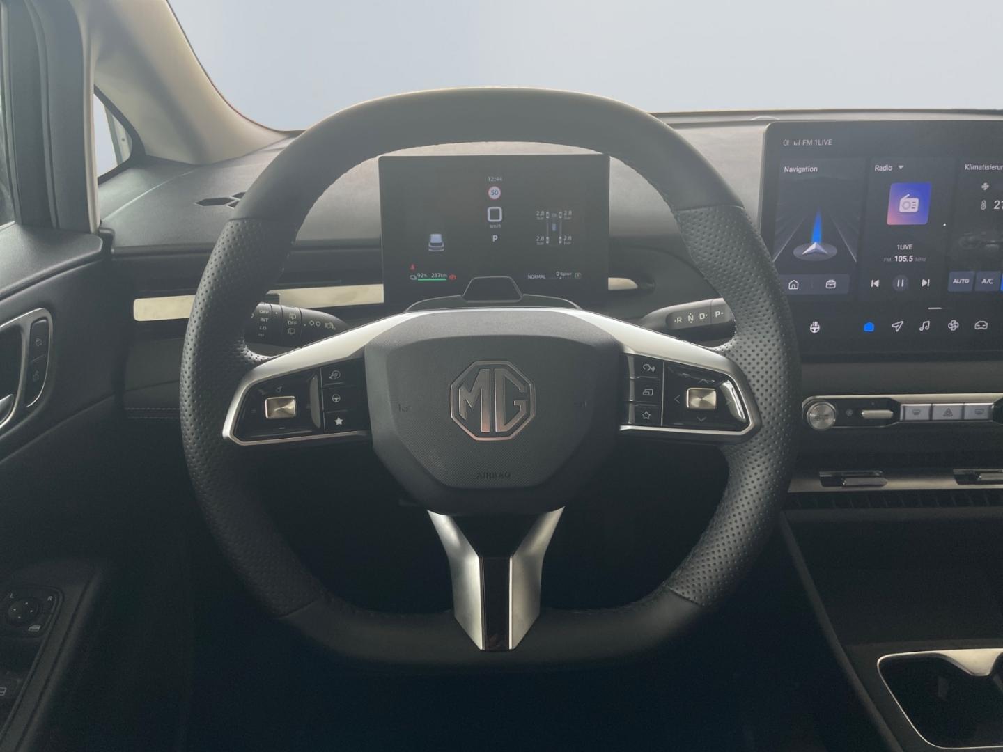 MG4 EV Urban MG PREMIUM 54kWh*WäPu*360Grad*NAV*C