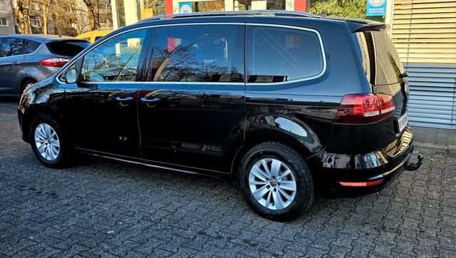 Volkswagen Sharan Highline Voll Leder Pano DSG AHK 6Sitz