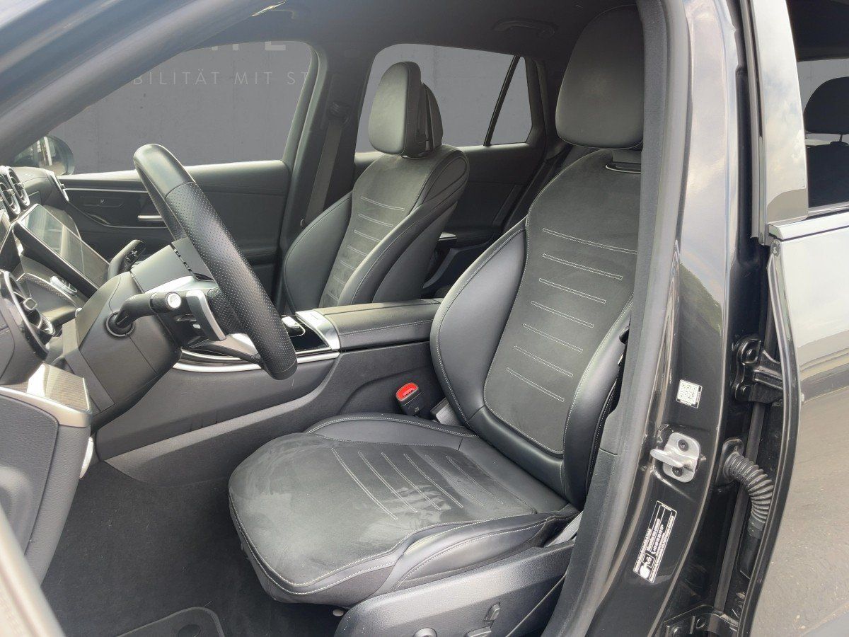 Fahrzeugabbildung Mercedes-Benz GLC 300 de 4M AMG/Night/Kamera/AHK