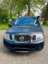 Nissan Pathfinder 2014  7-Sitzer, Diesel - Nissan Pathfinder aus 2014