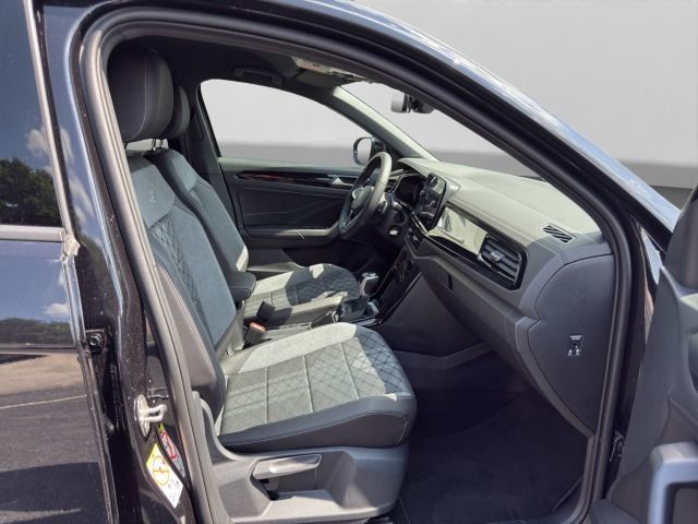 Volkswagen T-Roc TSI DSG R-LINE BLACK-STYLE KAMERA NAVI foto 4