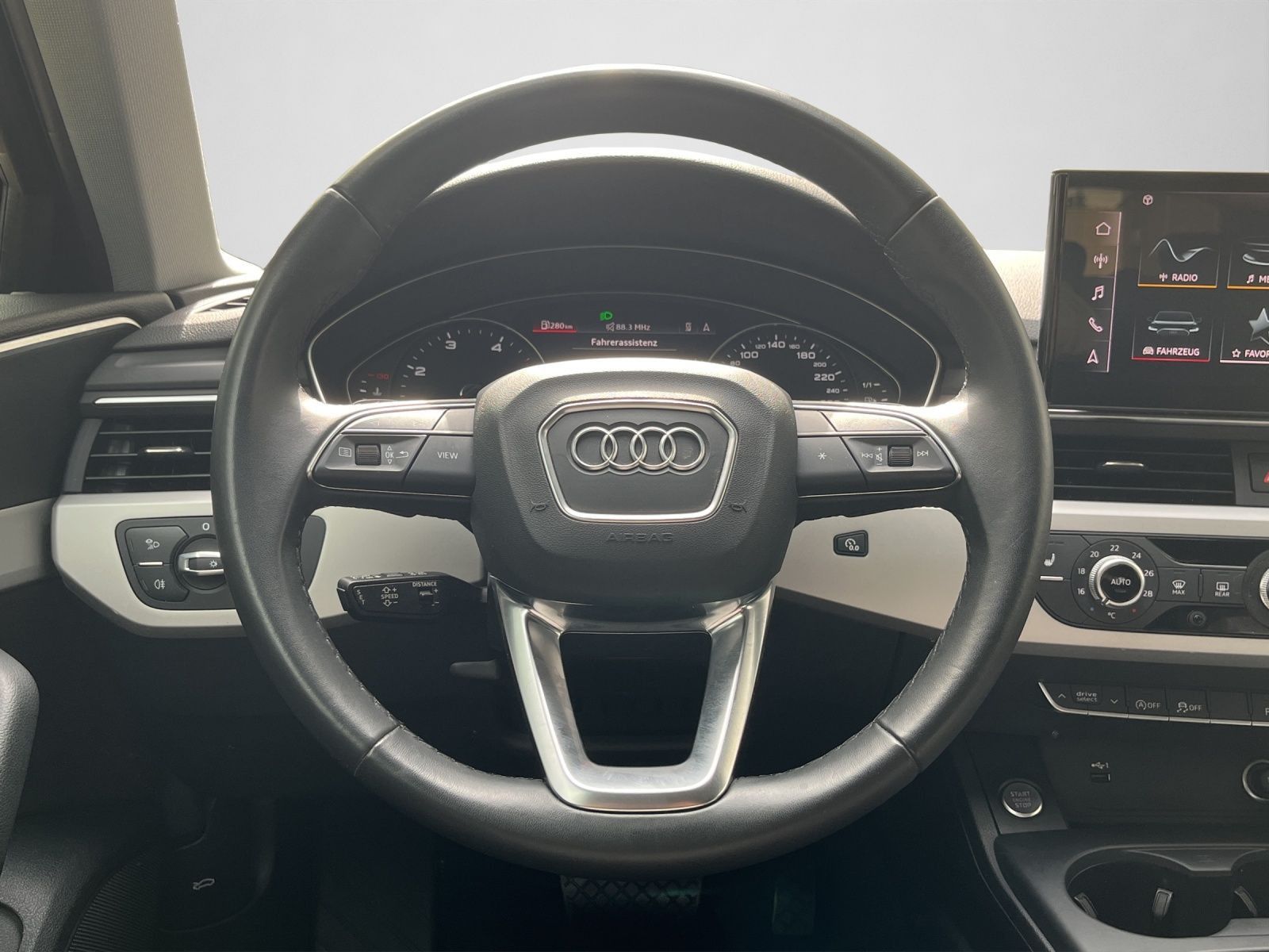 Audi A4 - Bild 8