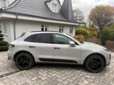 Porsche Macan S , Facelift, Ersthand, Jahreswagenzustand - Porsche: Beige