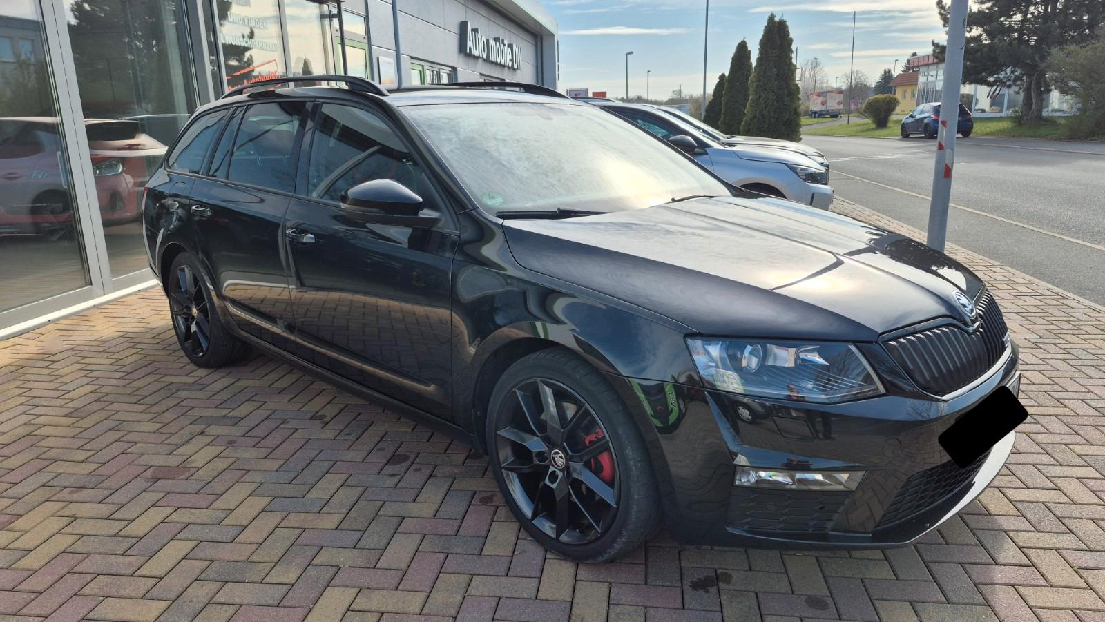 Skoda Octavia Combi RS 4x4 / ohne AdBlue / AHZV