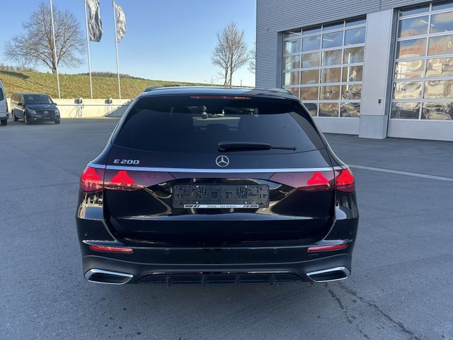 Mercedes-Benz E 200