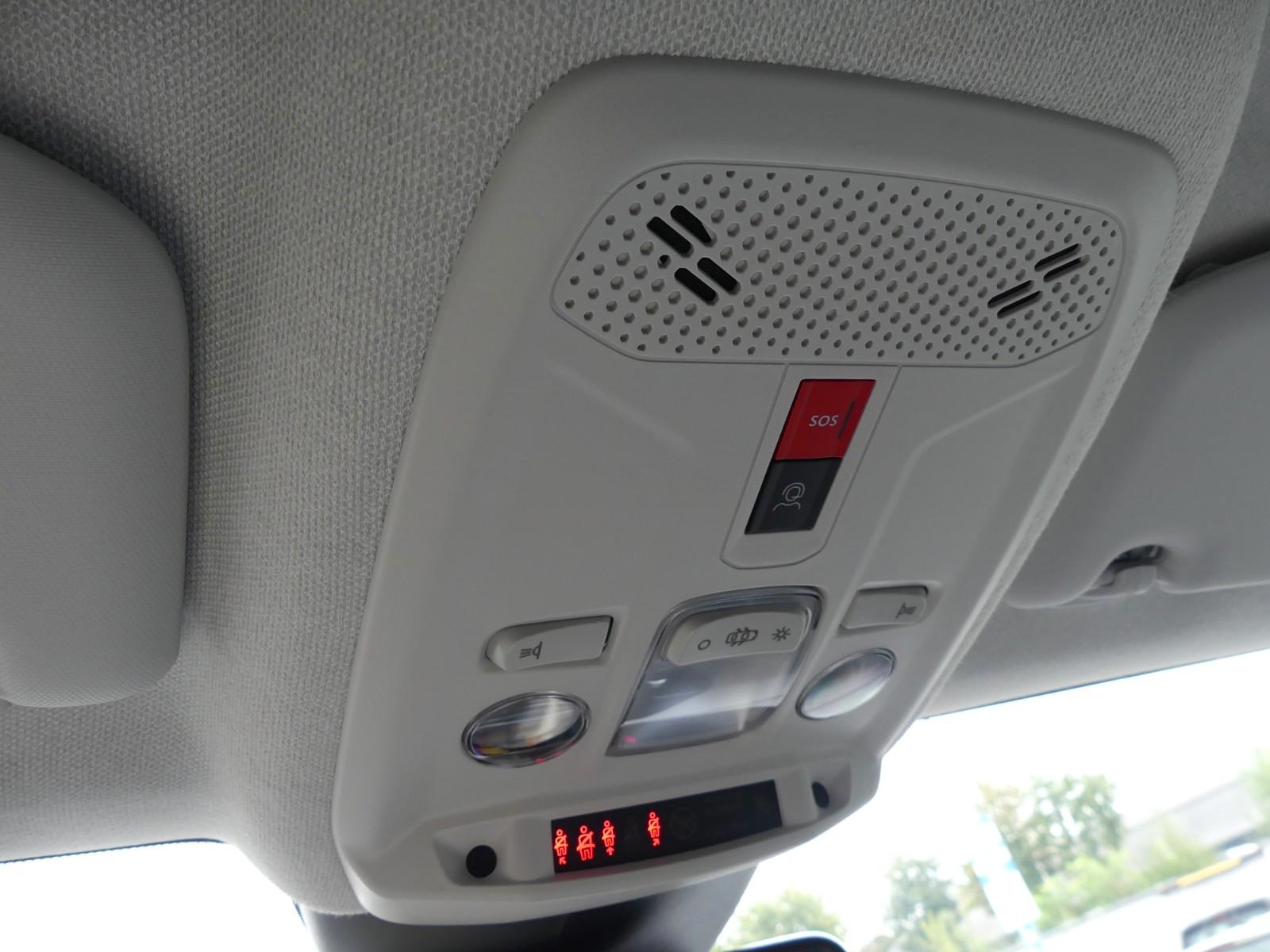 Citroën ë-C4 Shine 136