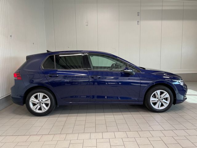 Golf VIII Life 1.5 eTSI DSG STANDHZG