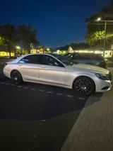 Mercedes-Benz S500 L 4MATIC  Chauffeur Paket - Mercedes-Benz S 500 in Duisburg