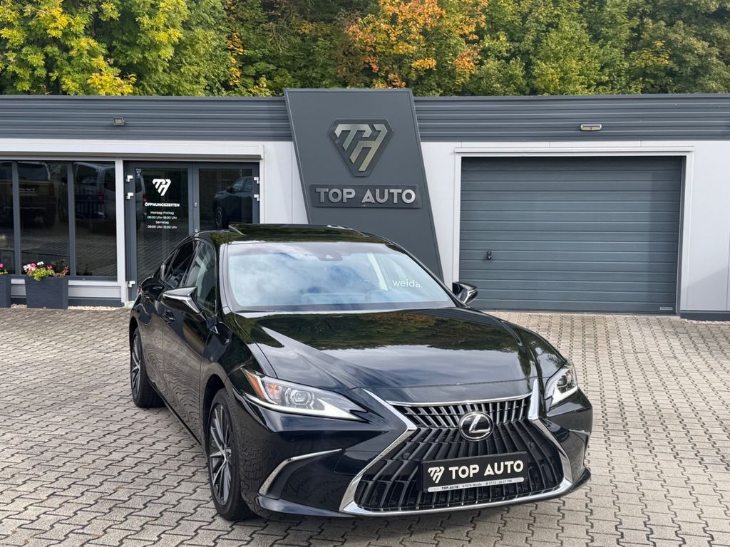 Image of Lexus ES 300