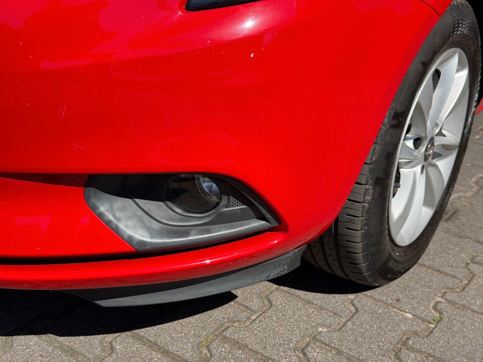 Fahrzeugabbildung Opel Corsa E Drive 90PS PDC/SHZ/LMR!
