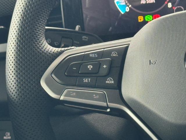 Volkswagen T-Roc 1.5 eTSI R-Line Navi AHK Kamera ACC SitzHZ
