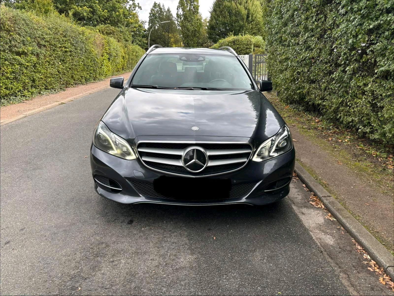 Mercedes-Benz E 300