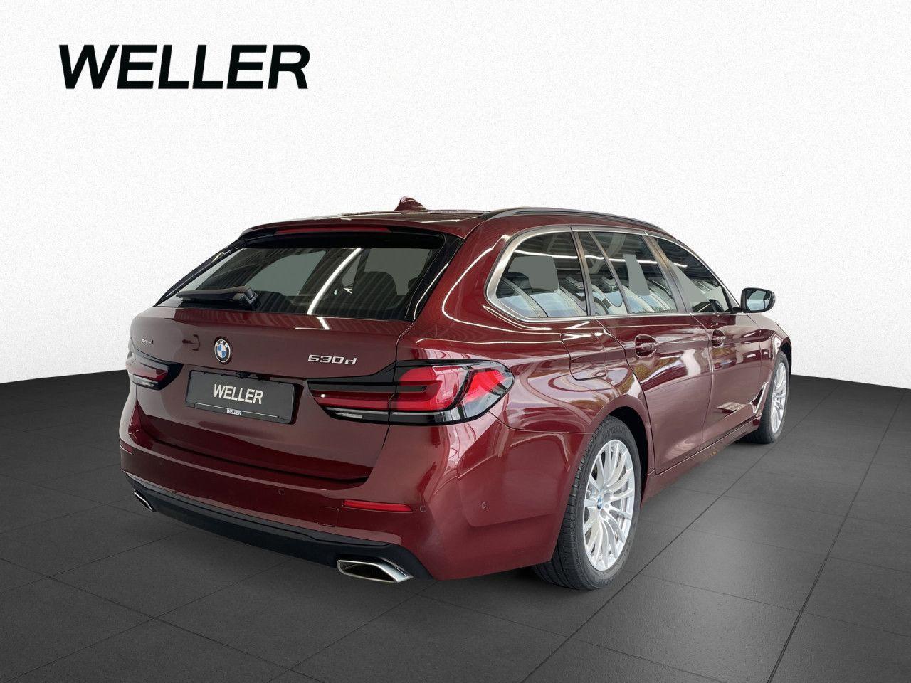 BMW 530d xDr Touring Pano AHK Laser StdHz St&Go HUD