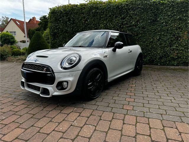 MINI Cooper S*JCW Trim*H&K*Garantie*Kamera