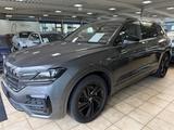 Volkswagen Touareg R-Line 4Motion R-Line Sportpaket Luftfed - Volkswagen Touareg: Sport