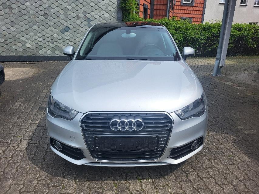 Audi A1 Sportback 1.2 TSI+DACHKONTRAST+ALU