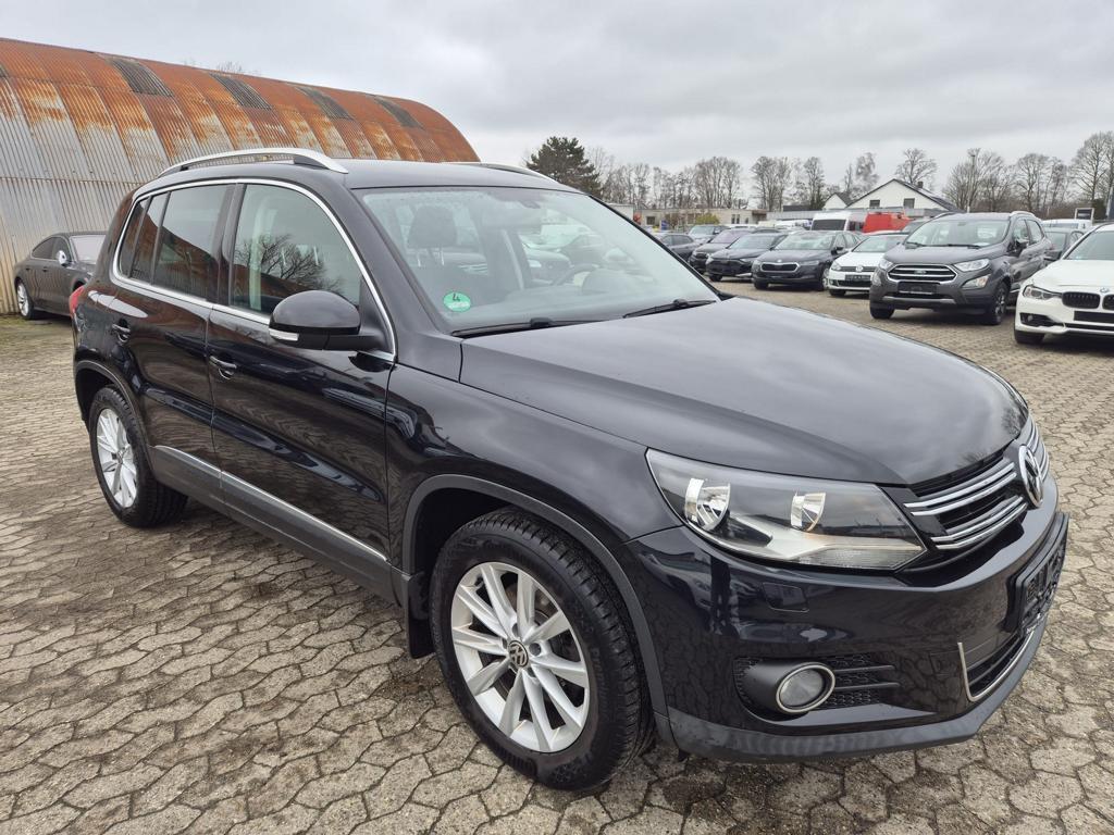 Volkswagen Tiguan 1.4 TSI BMT Sport Navi Alcantara AHK