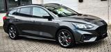 Ford Focus Turnier ST-Line X AUTOM. TÜV / SERVICE NEU - Ford Focus: Se