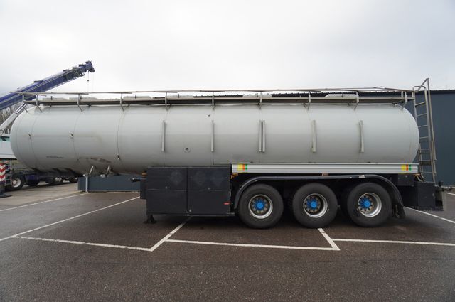 Другие Dijkstra 3 AXLE TANK TRAILER 36 M3