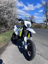 Husqvarna 701 - HUSQVARNA SUPER MOTO