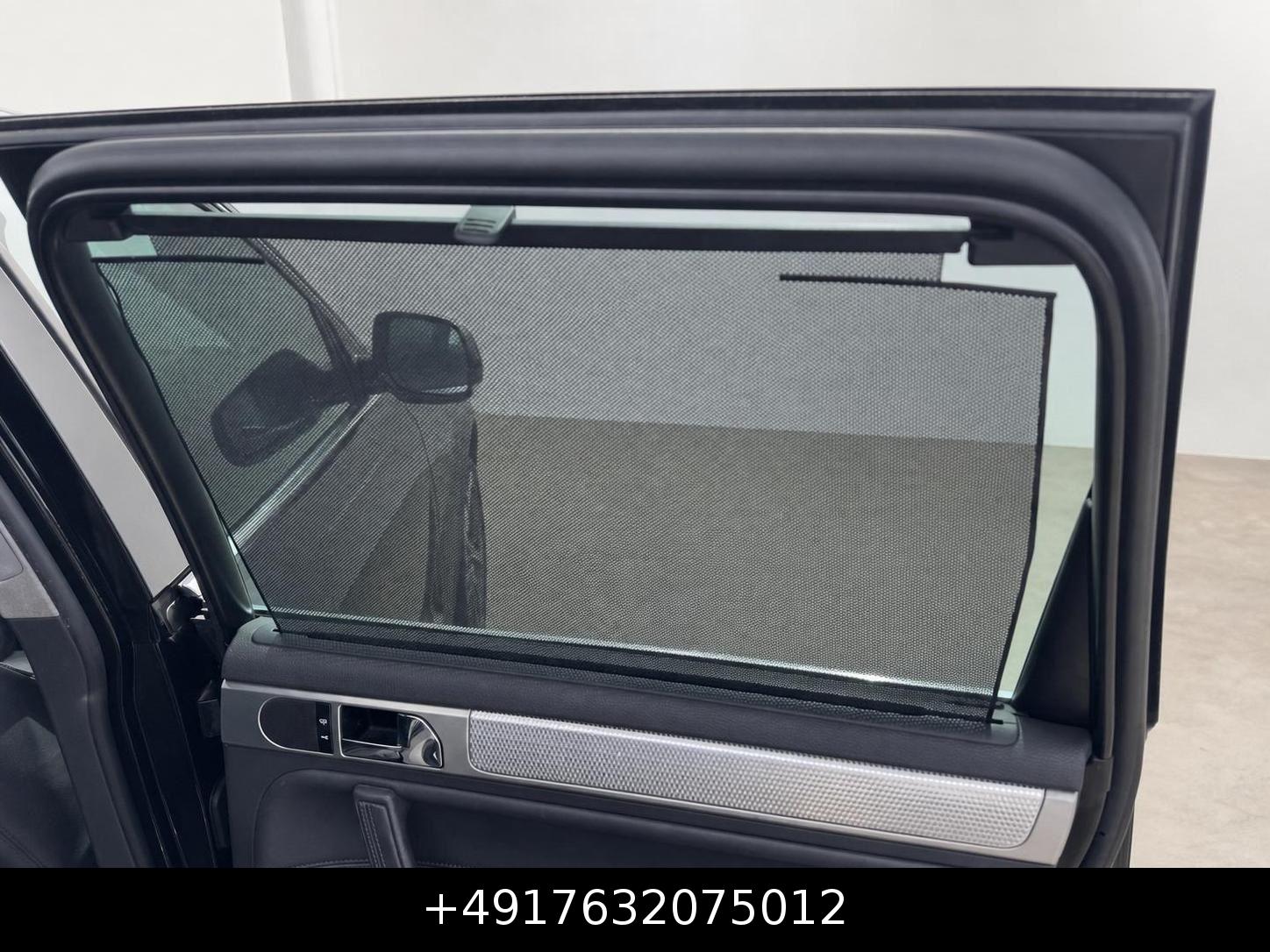 Volkswagen Touareg 2005 — photo 11