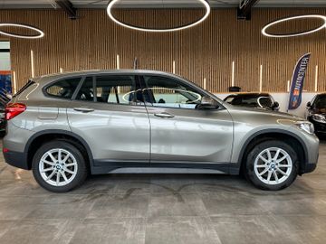MYAUTOCENTER – Gebraucht- und Jahreswagen mit Werkstattservice in Pfaffenhofen BMW X1 xDrive 20 i *Kamera*Klima*SHZ*Navi*Bluetooth*