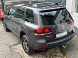 Volkswagen Touareg 3.0l V6 TDI*AUTOM*XENON*NAVI*AHK*ALLRAD - Volkswagen Touareg: V6
