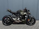 Ducati Streetfighter V2 - DUCATI ST2