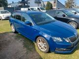 Skoda Octavia Combi Drive 4x4 + Gas !!!+AHK - Skoda Octavia: Gas