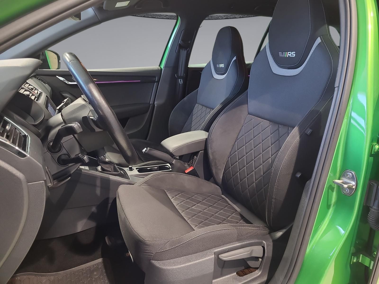 Skoda OCTAVIA COMBI RS 2.0 TSI DSG SmartLink foto 14