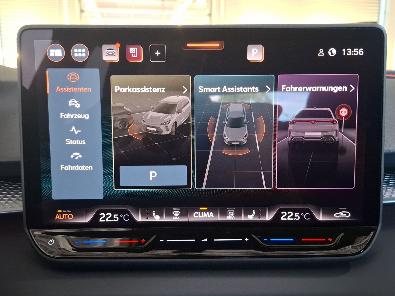 Fahrzeugabbildung SEAT Terramar eTSI Matrix Navi HUD ACC RFK SHZ 19"