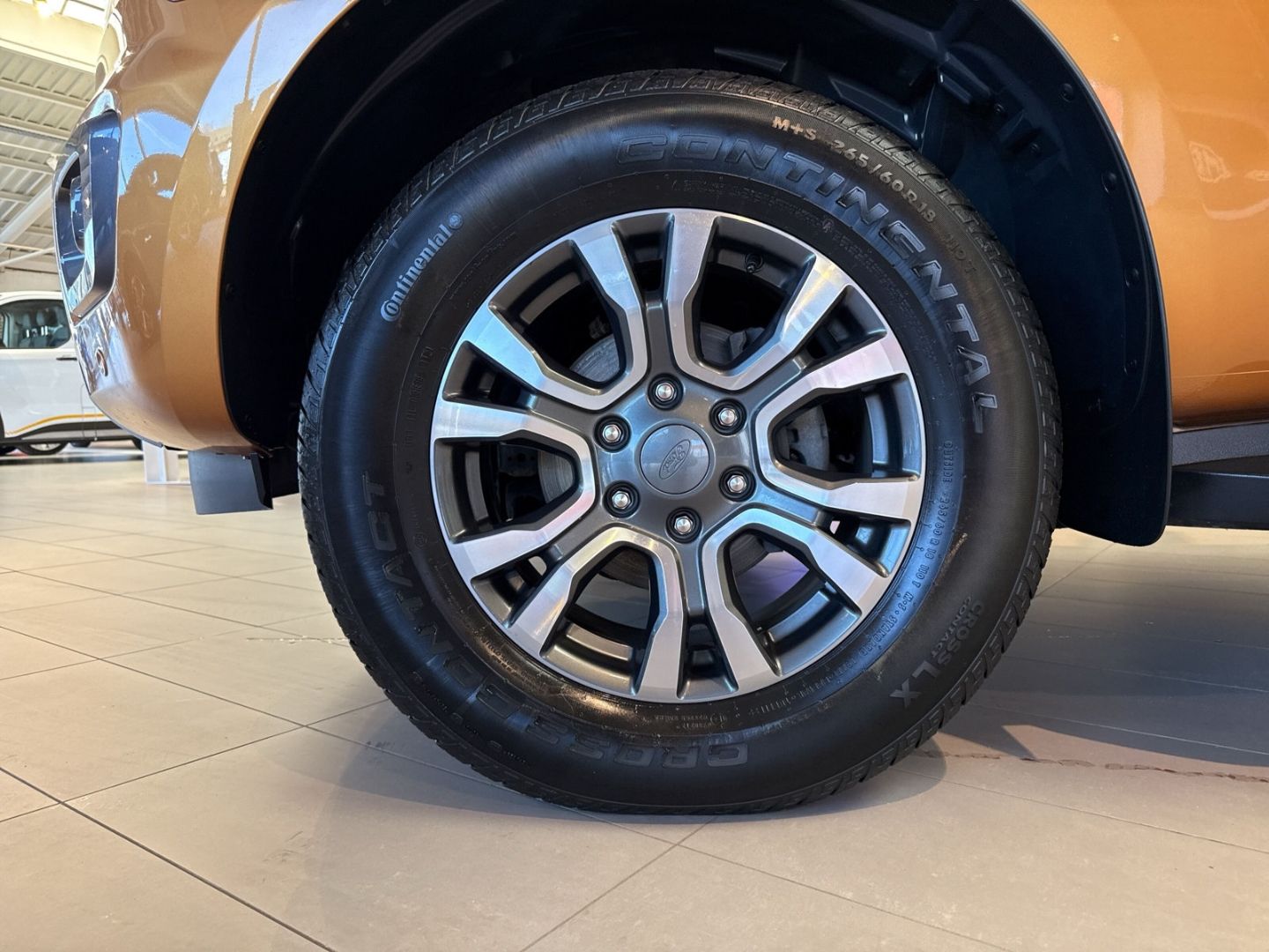 Fahrzeugabbildung Ford Ranger Wildtrak Doppelkabine 4x4 NEUER MOTOR